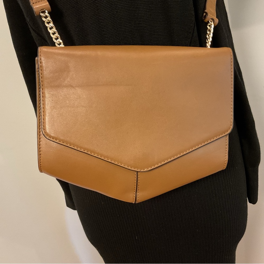 Sandro Paris Envelope Crossbody Bag Cognac Leather Gold Chain‎ – NWT - Picture 2 of 12